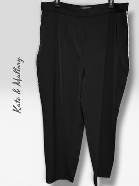 🌺KATE & MALLORY BLACK RHINESTONE PANTS
